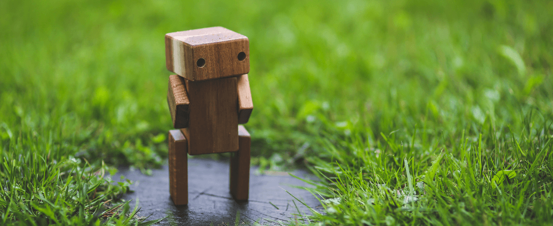 Little wooden robot