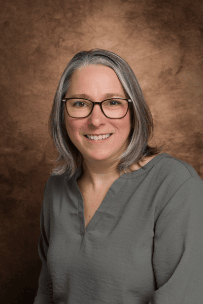 Sheri Popp was promoted to Assistant Vice President, Credit Officer after working at Citizens National Bank for 8 years.