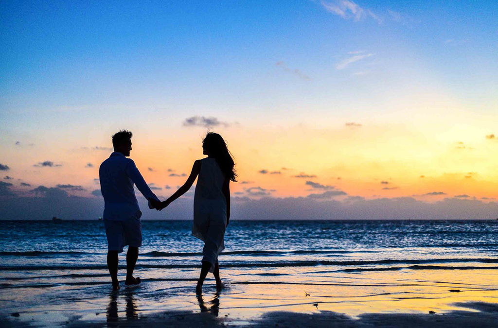 5 Ways to Travel on a Budget This Summer 5 Ways to Travel on a Budget This Summer