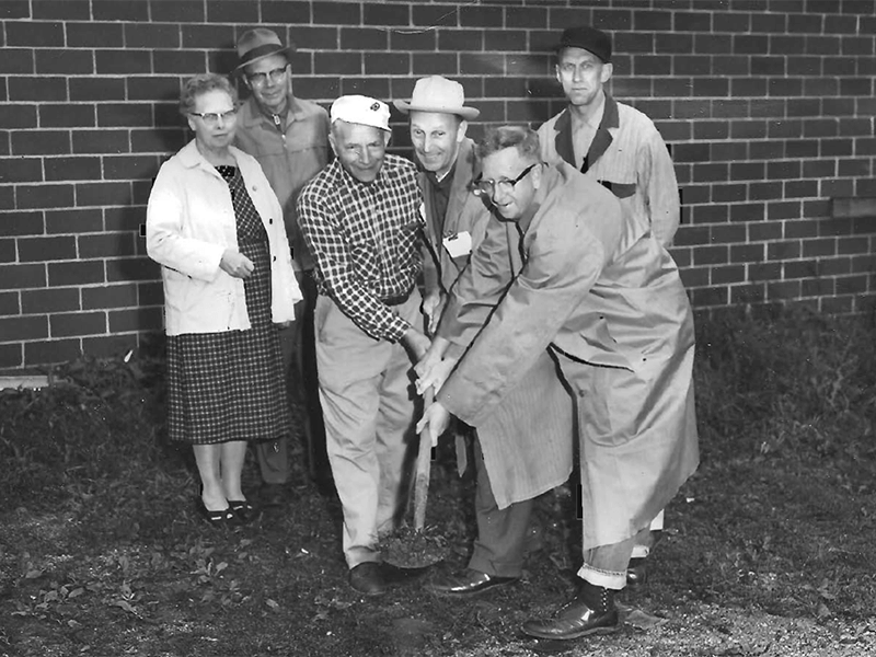 Groundbreaking for the 1962 Accentra Credit Union (Hormel Employees Credit Union) building. This was the first physical location outside of the George A. Hormel Company. The land for this building was purchased for $4,000.