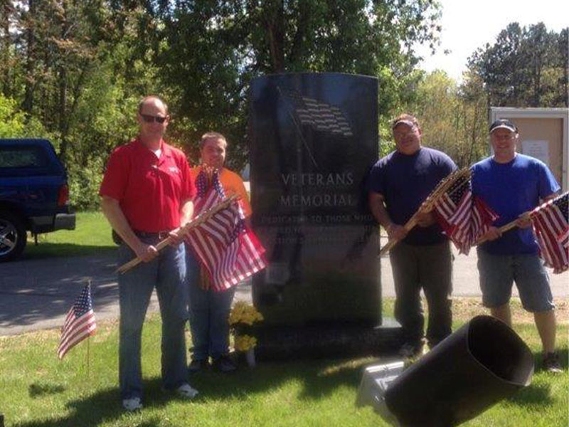 Memorial Day Volunteer Work