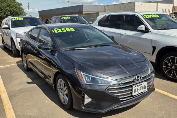 2020 Hyundai Elantra SEL Tan