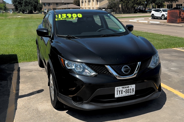 2019 Nissan Rogue S Black