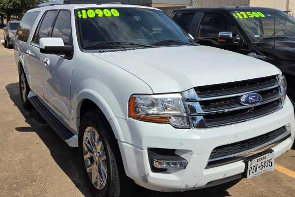 2017 Ford Expedition EL White