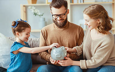 4 Ways You Can Teach Your Kids About Finances During Credit Union Youth Month 