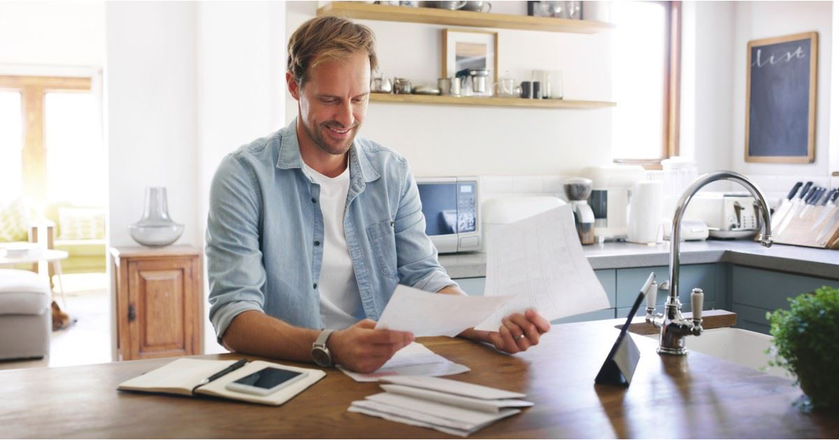 The Link Between Credit Scores and Checking Accounts