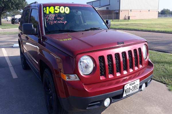 2015 Jeep Patriot Altitude (Red)