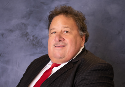 Synergy Bank Board Member Retires
