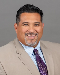 Cesar L. Munoz