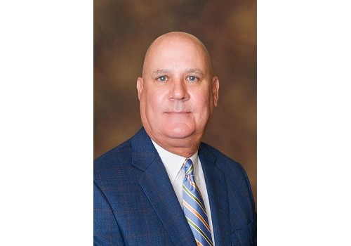 American Momentum Bank hires banking veteran, expands commercial lending division