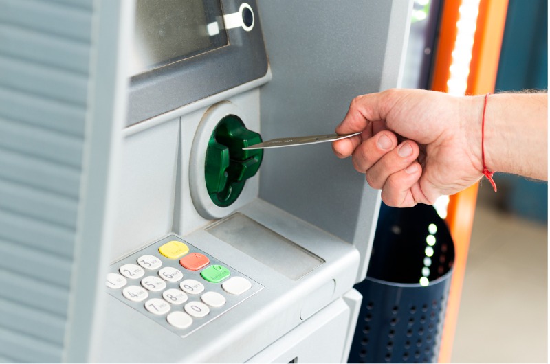 How to Spot a Credit Card Skimmer