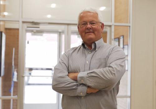 Meet Myron Nield, Vice President and Branch Manager, at D.L. Evans Bank. 