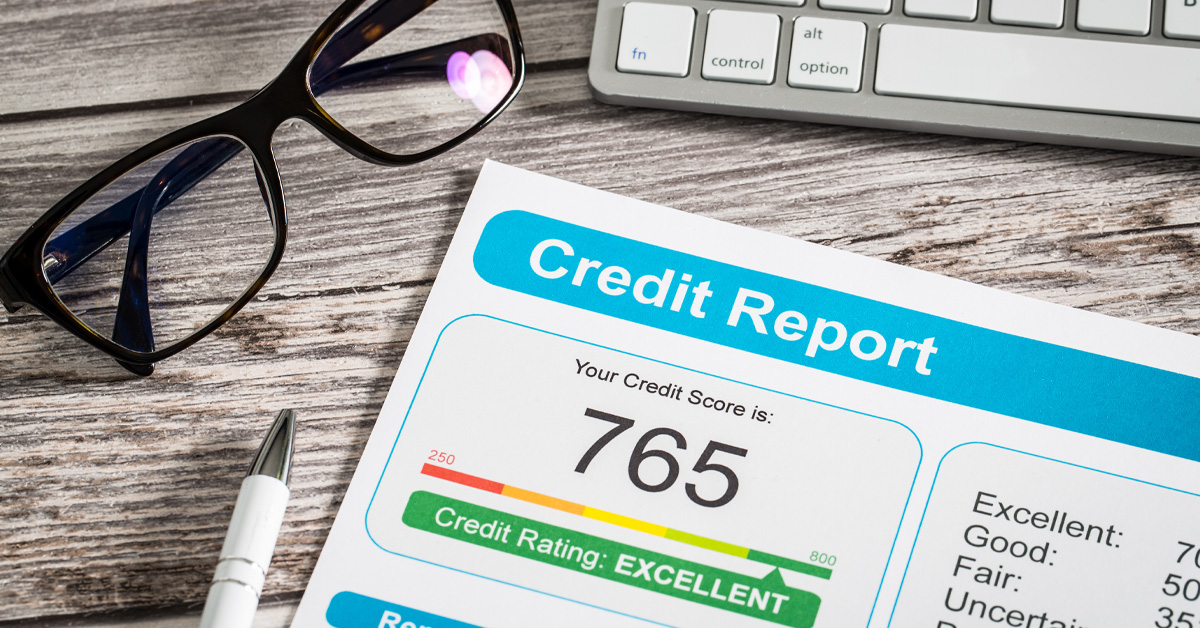 How to Protect Your Credit Score When Funds Are Tight 