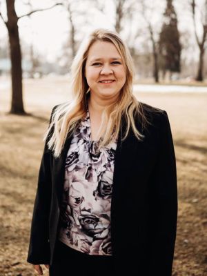 Welcome Lindsay Hendrix