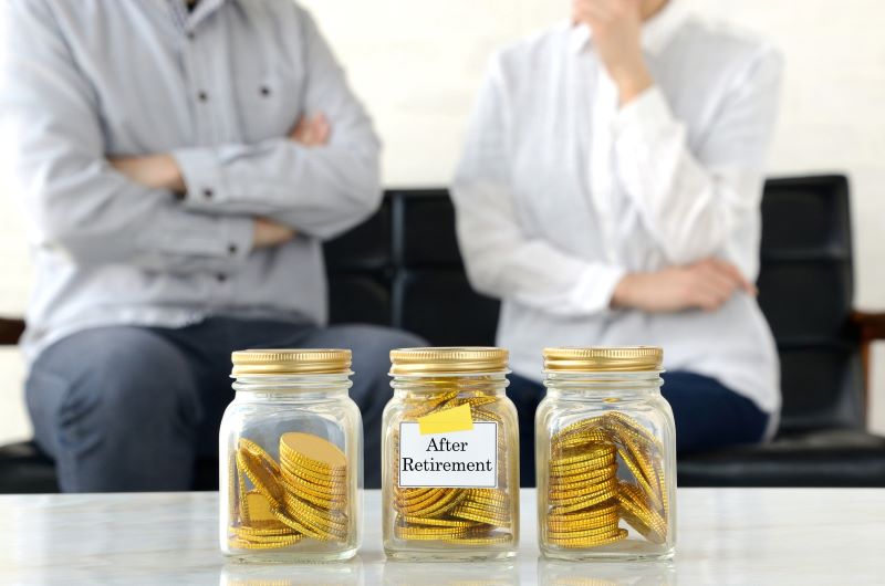 Understanding Annuities: How They Work and When They Make Sense Understanding Annuities: How They Work and When They Make Sense