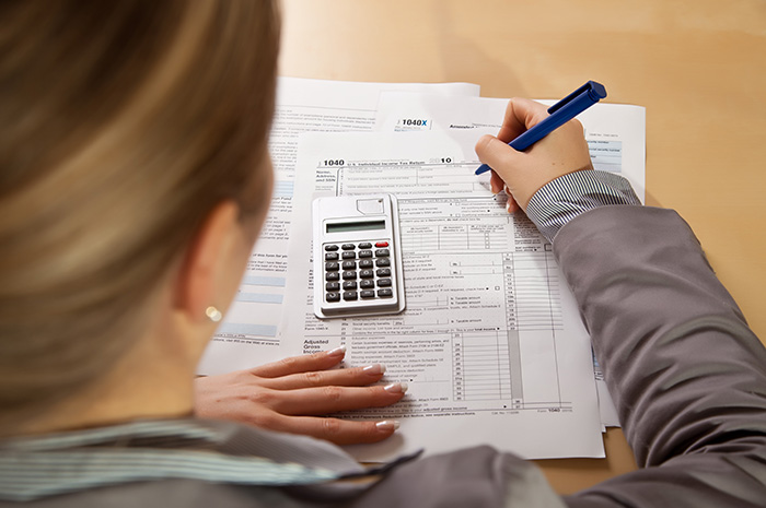 Retirement accounts: 5 things to know before doing your 2017 taxes Retirement accounts: 5 things to know before doing your 2017 taxes