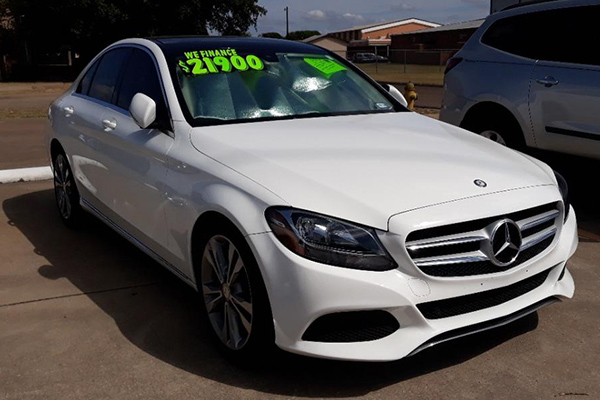 2015 Mercedes-Benz C300