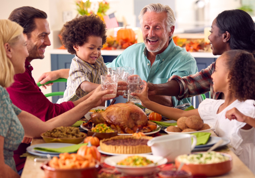 Thanksgiving Dinner on a Dime: How to Host Without Breaking the Bank