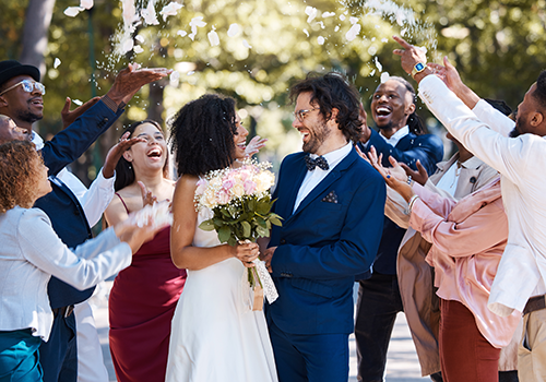 Keeping Wedding Costs in Check Keeping Wedding Costs in Check