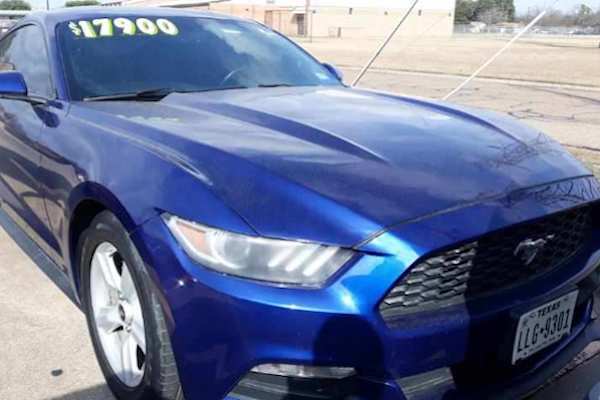 2016 Ford Mustang Coupe (Blue) 