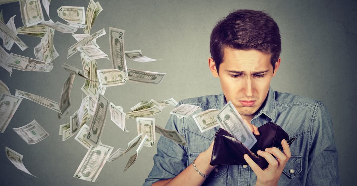 The Psychology of Spending: How to Outsmart Impulse Buys