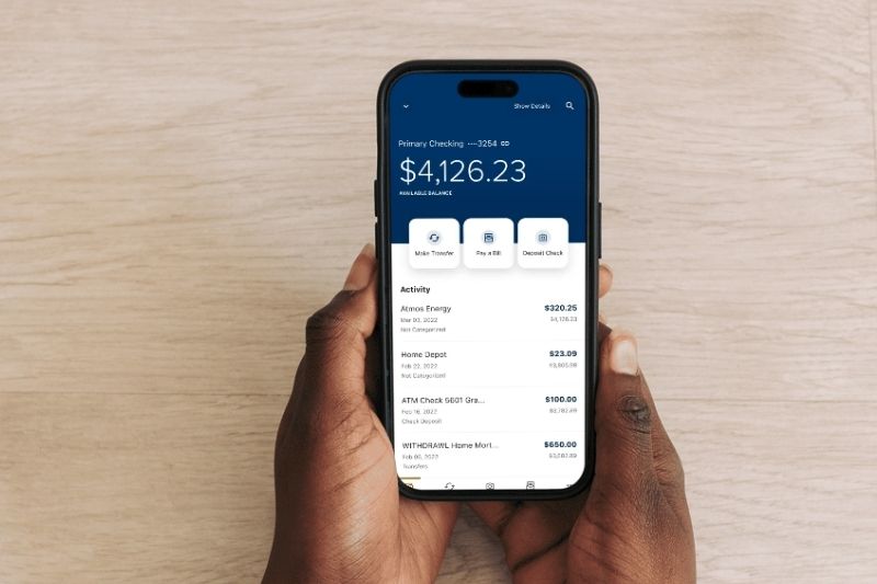 How Account Alerts Can Help You Stay on Top of Your Money