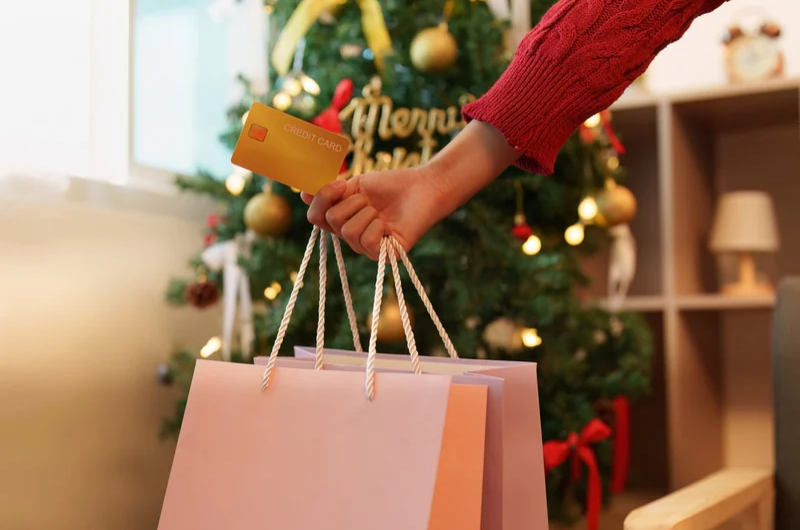 Holiday Shopping Without the Scams: How to Shop Safely Online