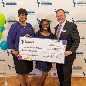 Pelican State Credit Union Grants $15,000 in College Scholarship Awards Pelican State Credit Union Grants $15,000 in College Scholarship Awards
