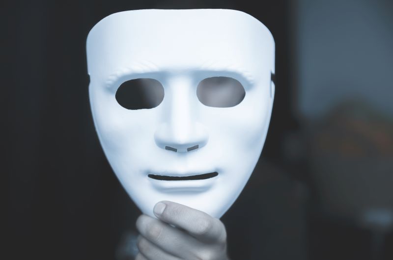 Protecting Your Finances: Understanding the Dangers of Confidence Scams Protecting Your Finances: Understanding the Dangers of Confidence Scams