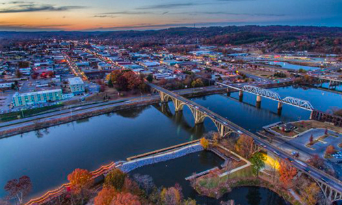 Downtown Gadsden Gives Back