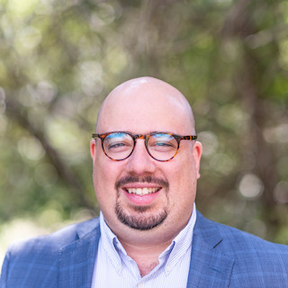 Image of Dan Iza