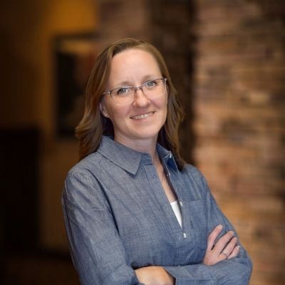 Diana Brennan