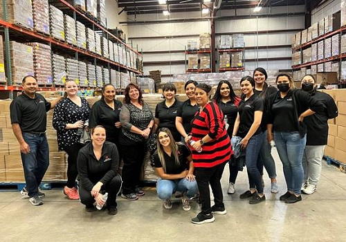 American Momentum Bank supports the West Texas Food Bank