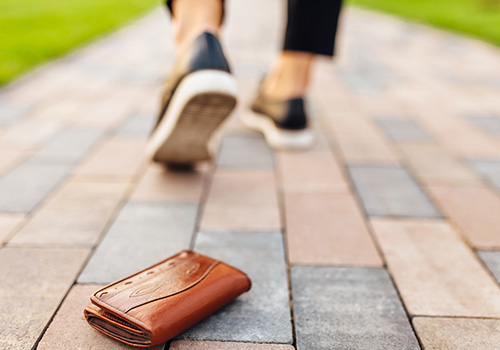 10 Things to Do If You Lose Your Wallet 10 Things to Do If You Lose Your Wallet