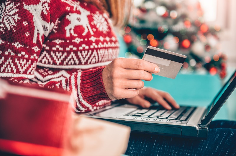 How to Vet Holiday Deals and Avoid Scams