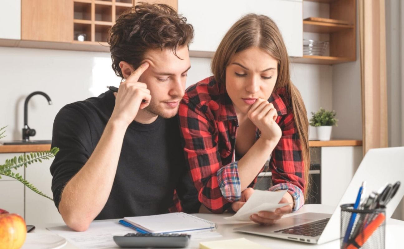 Managing Debt Without Stress