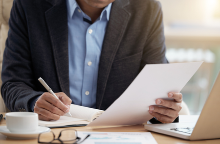 Why Are More Businesses Choosing Local Banking Today?