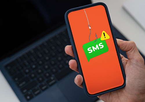 Detect Text Scams with These 3 Signs Detect Text Scams with These 3 Signs