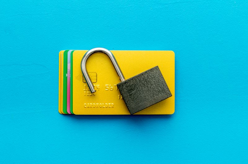 The Beginner's Guide to Credit Card Security