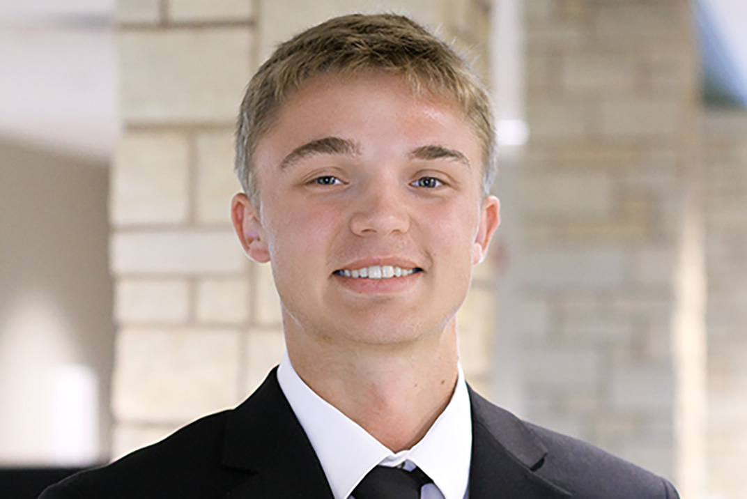 Ethan Anderson