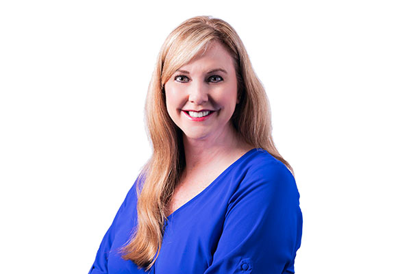 Julie Kuhn