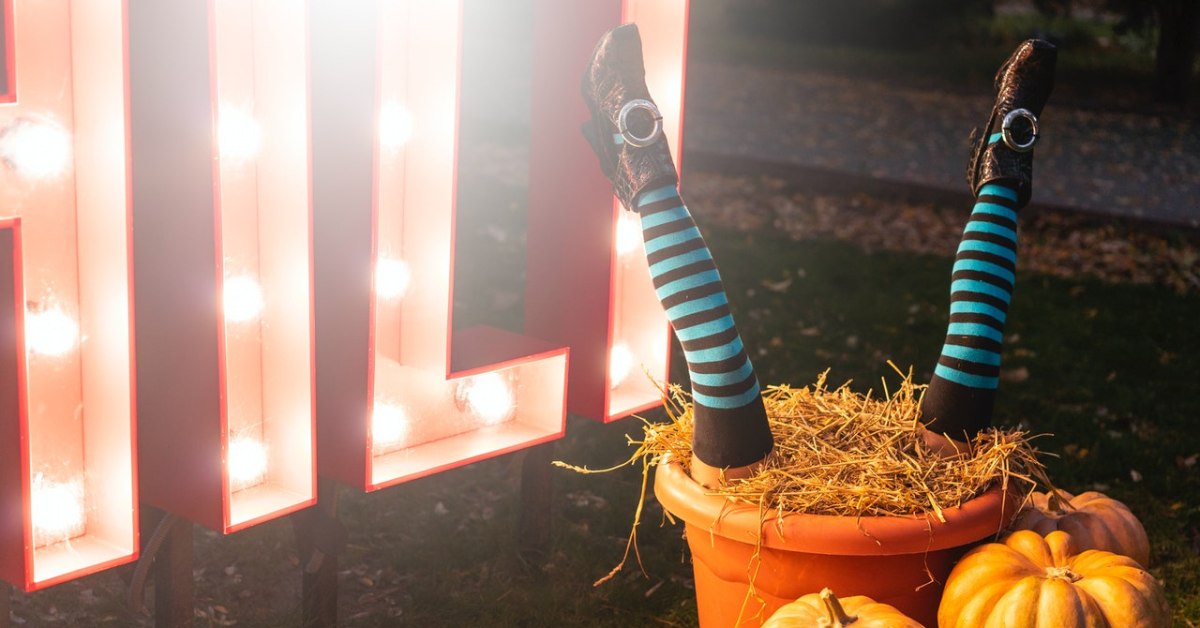 7 Halloween Hacks You Don't Want to Miss