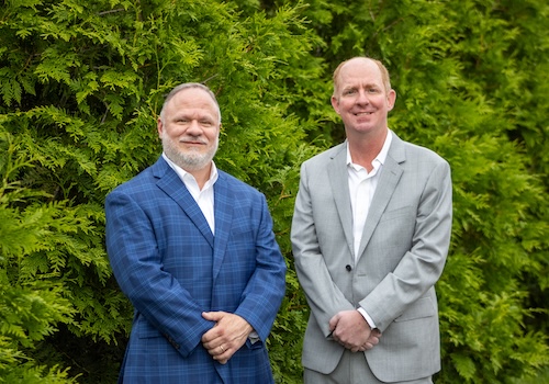 Community Banking Leaders Russell Creech and Garth Bentley Join Volunteer Bank