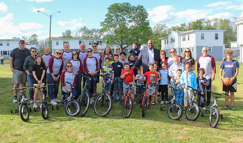 Monson Savings Partners with I Found Light Against All Odds & the Springfield Housing Authority for Build-a-Bike Event 