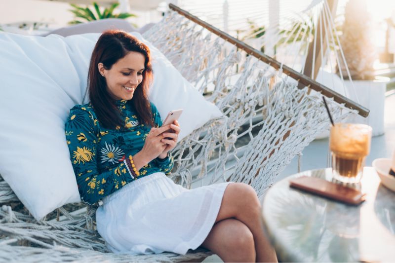 Banking Before Vacation? 4 Things to Do Before You Leave 
