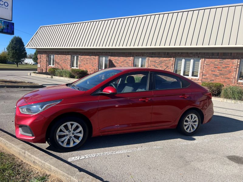 2019 HYUNDAI ACCENT SE