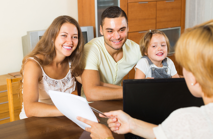 Why More Kansas City Families Still Choose Local Banking