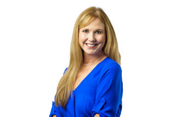 Julie Kuhn